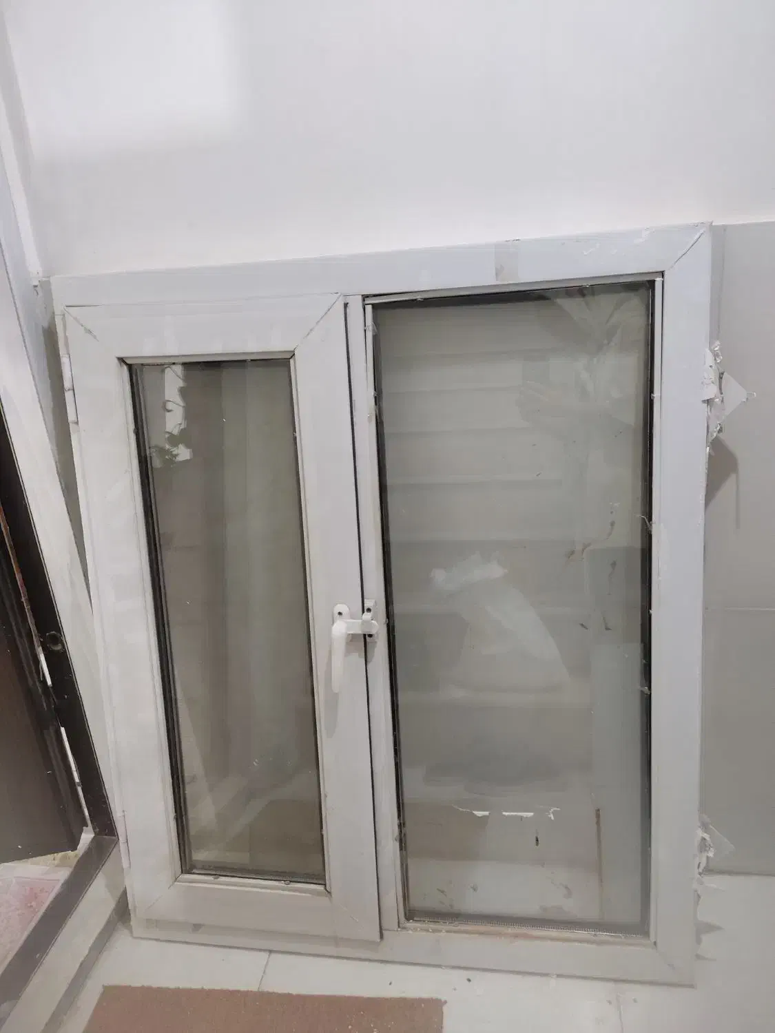 پنجره و در|مصالح و تجهیزات ساختمان|رباط‌کریم, رباط‌کریم|دیوار