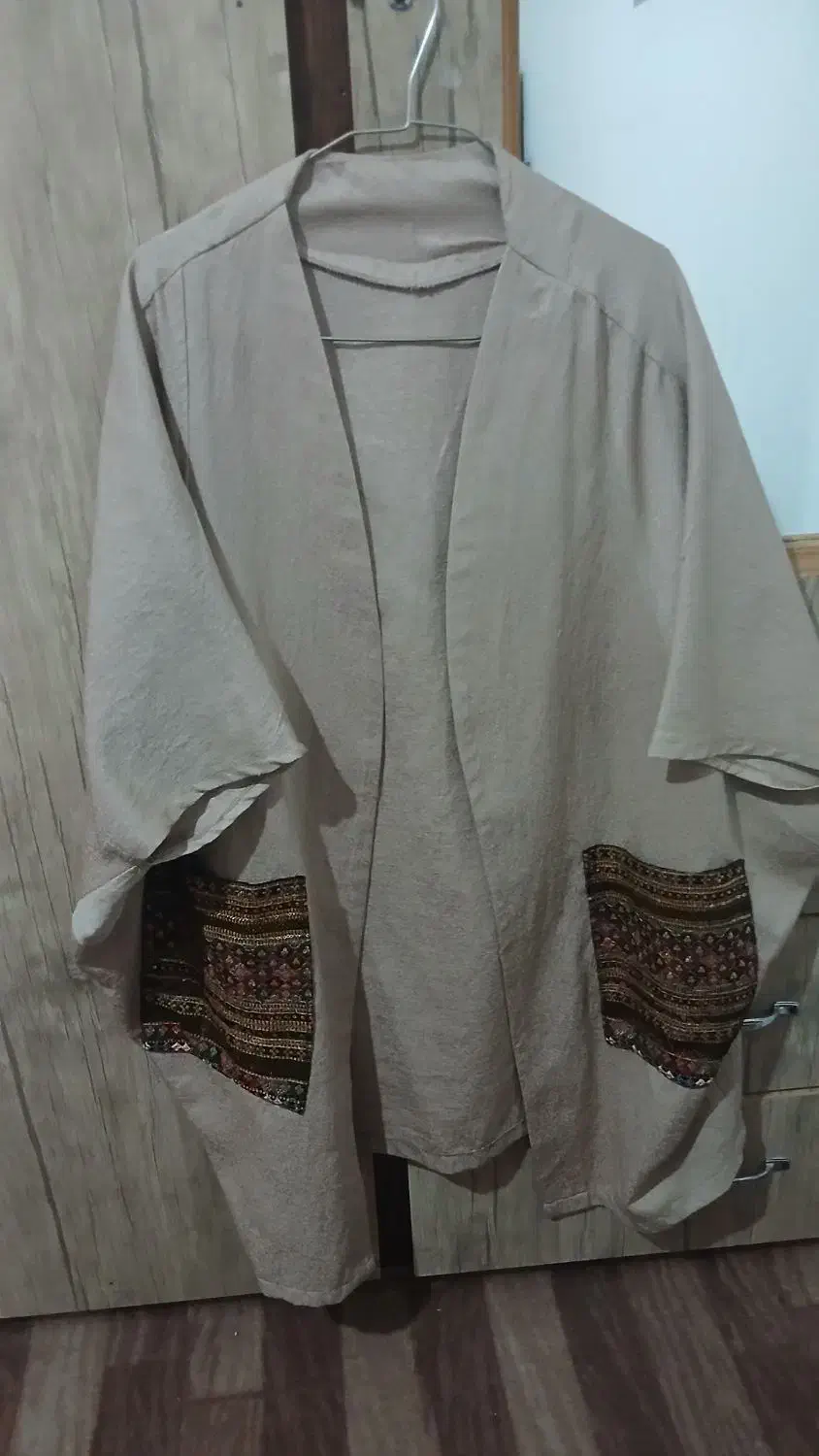 مانتو رنگ کرم|لباس|آمل, |دیوار