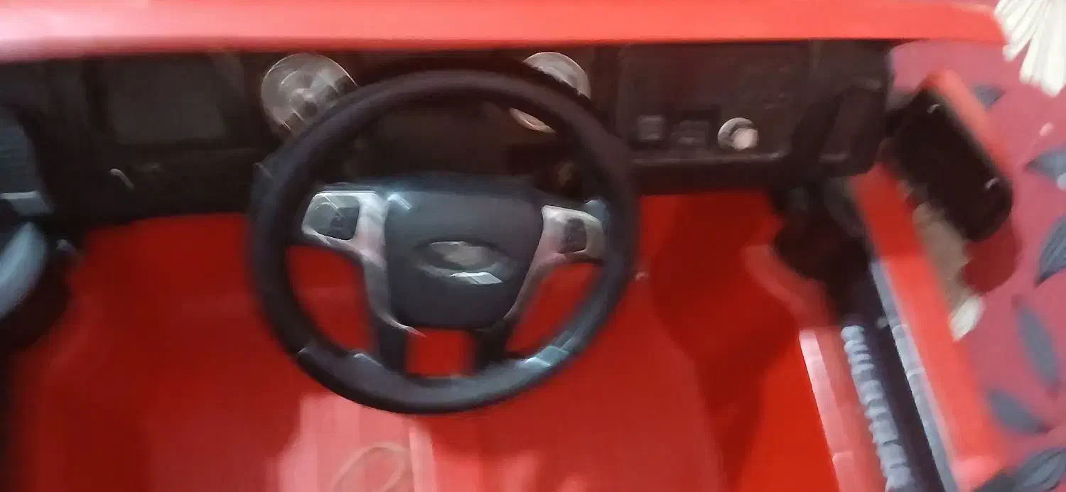 ماشین شارژی جیپ|اسباب‌‌بازی|فولادشهر, B4|دیوار