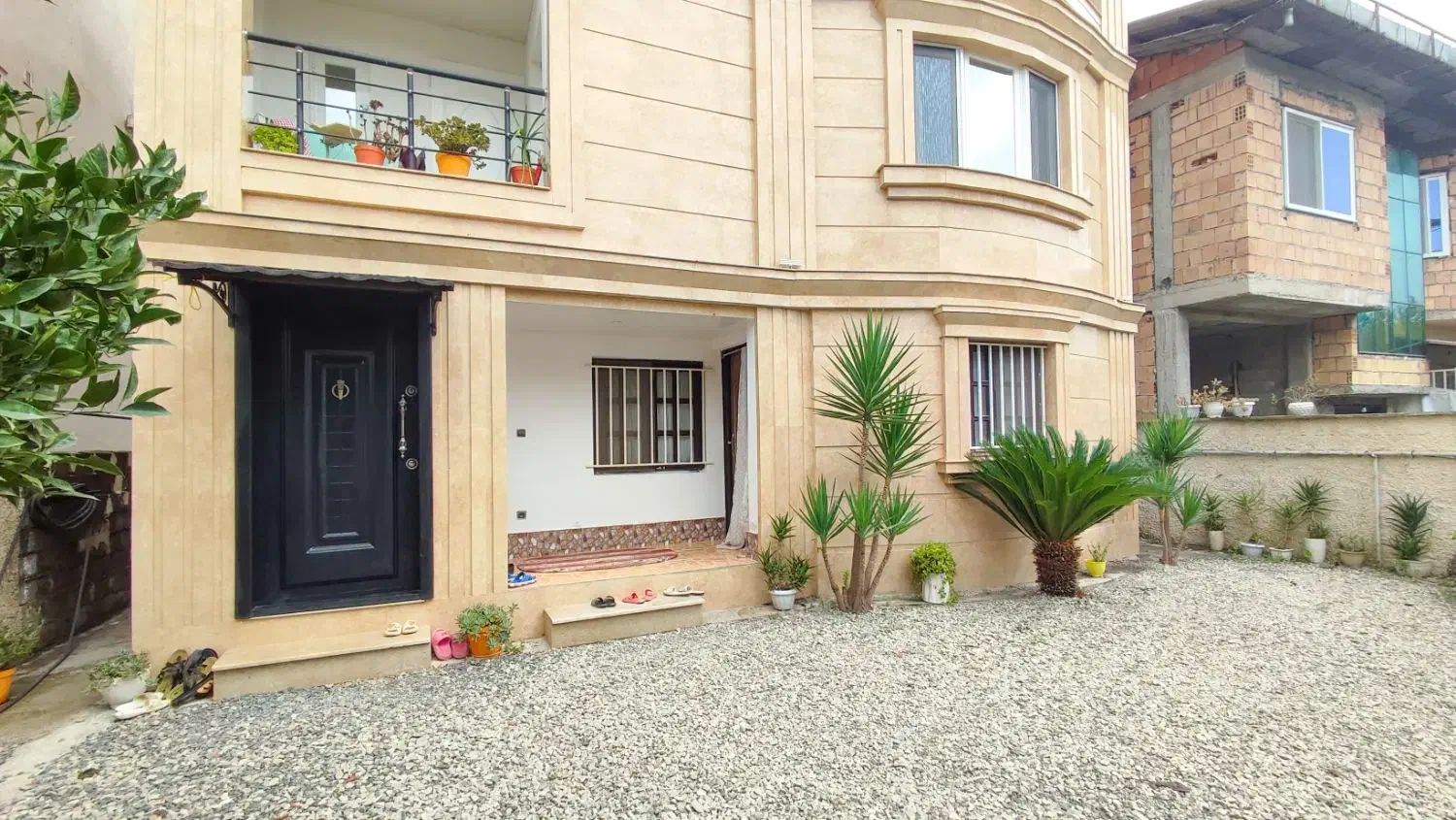 اجاره آپارتمان ۹۰ متری دو خواب واقع در خیرسر|اجارهٔ آپارتمان|نوشهر, |دیوار