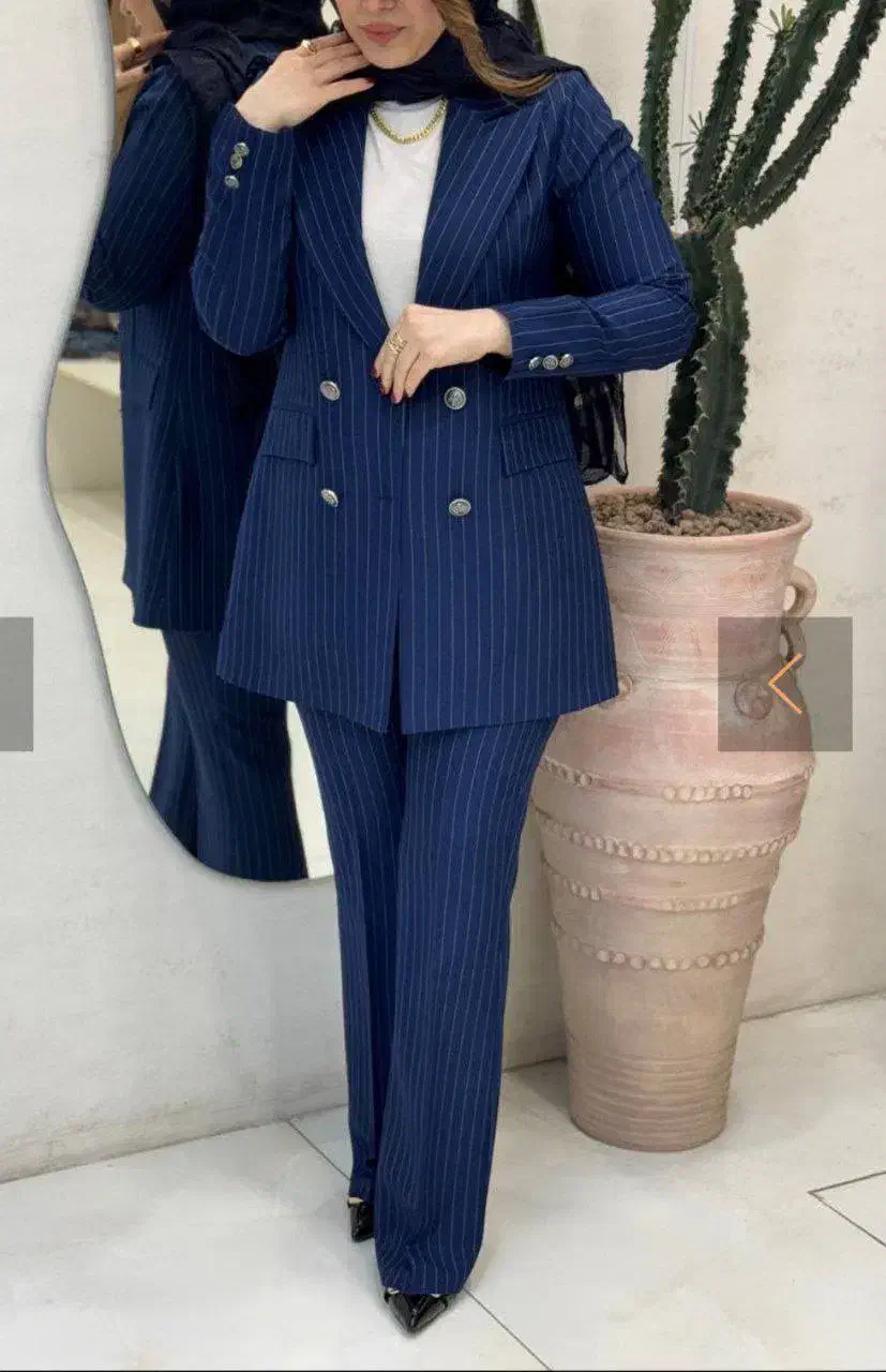 اورال|لباس|خرم‌آباد, |دیوار