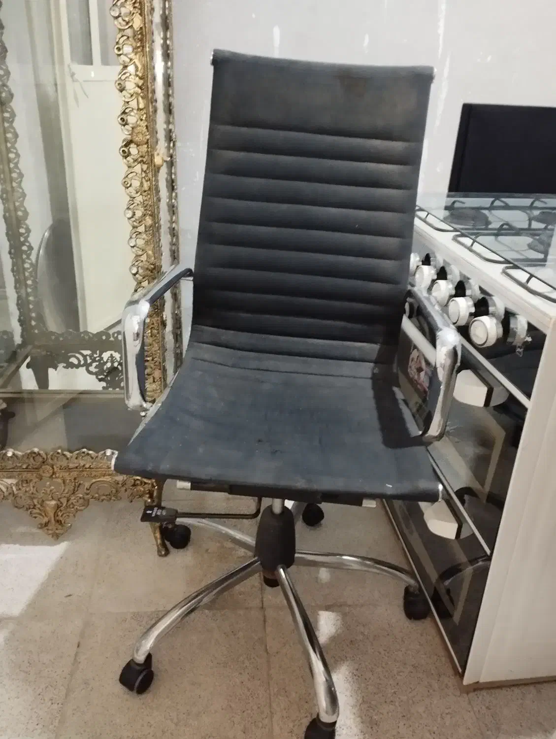 صندلی چرخدار|مبلمان اداری|نظرآباد, نظرآباد|دیوار