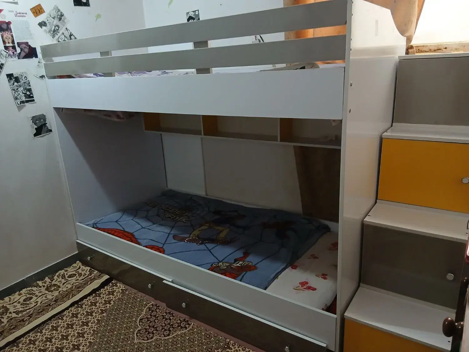 تخت خواب دوطبقه تمیز در حد نو|تخت و سرویس خواب|اهواز, فرهنگ شهر|دیوار