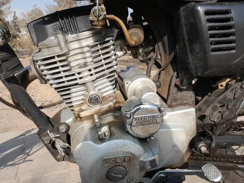 هندا ۱۲۵ مدل ۹۲|موتورسیکلت|تهران, بهارستان|دیوار