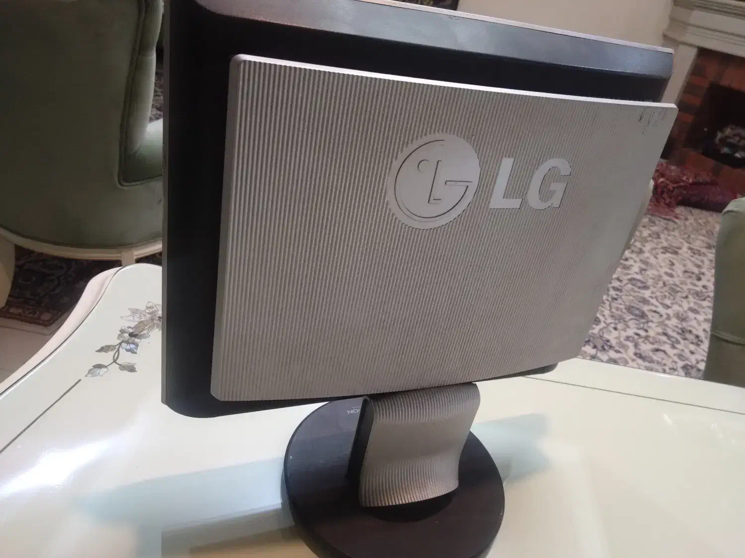 مانیتور ال جی|قطعات و لوازم جانبی رایانه|کرج, فاز ۱ مهرشهر|دیوار