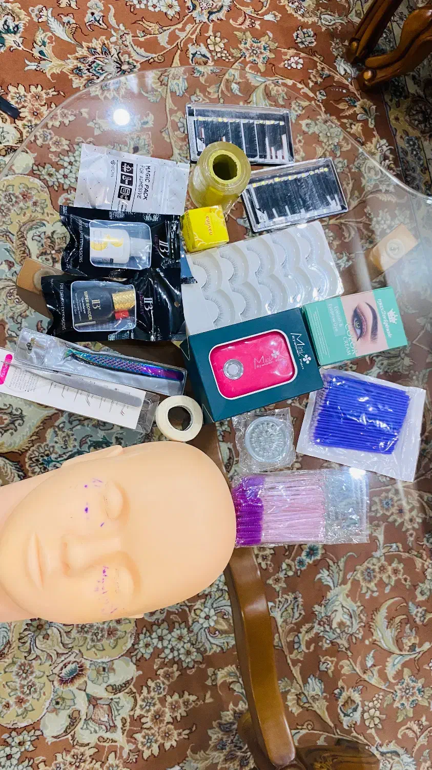 وسایل کاشت مژه|آرایشگاه و سالن‌های زیبایی|ری, دیلمان|دیوار