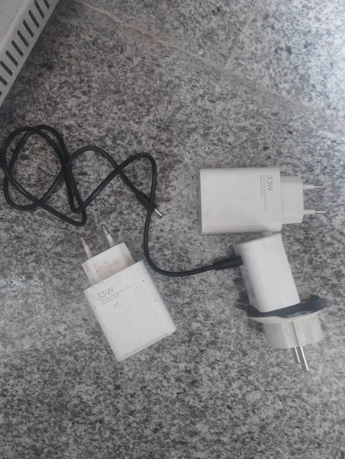 دو عدد شارژر|لوازم جانبی موبایل و تبلت|شیراز, میرزاکوچک خان|دیوار