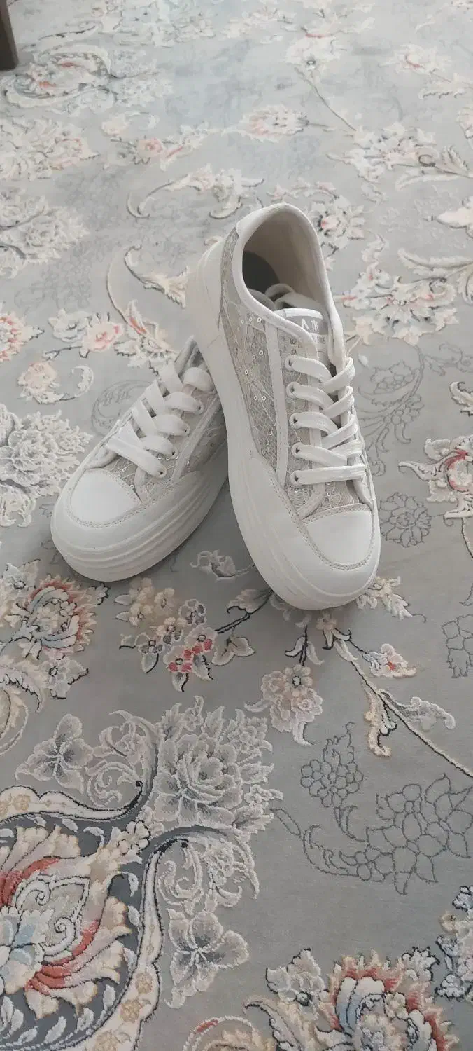 اسپرت عروس|کیف، کفش، کمربند|طبس, |دیوار