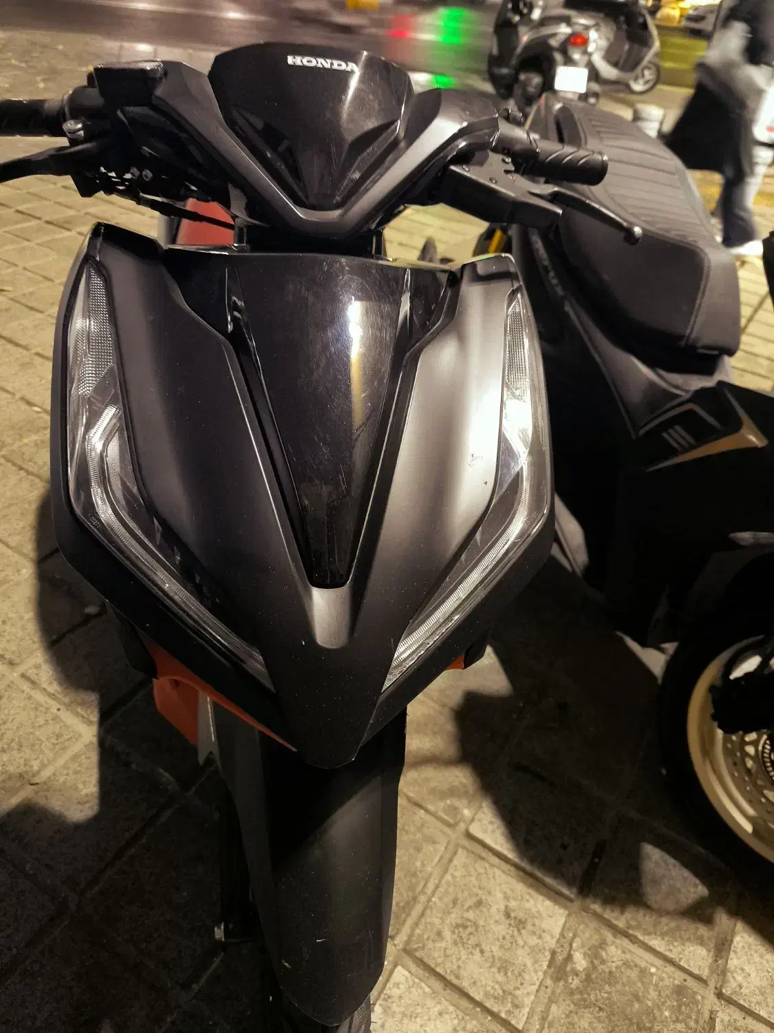 طرح کلیک 1400 مشکی نارنجی click|موتورسیکلت|تهران, گمرک|دیوار