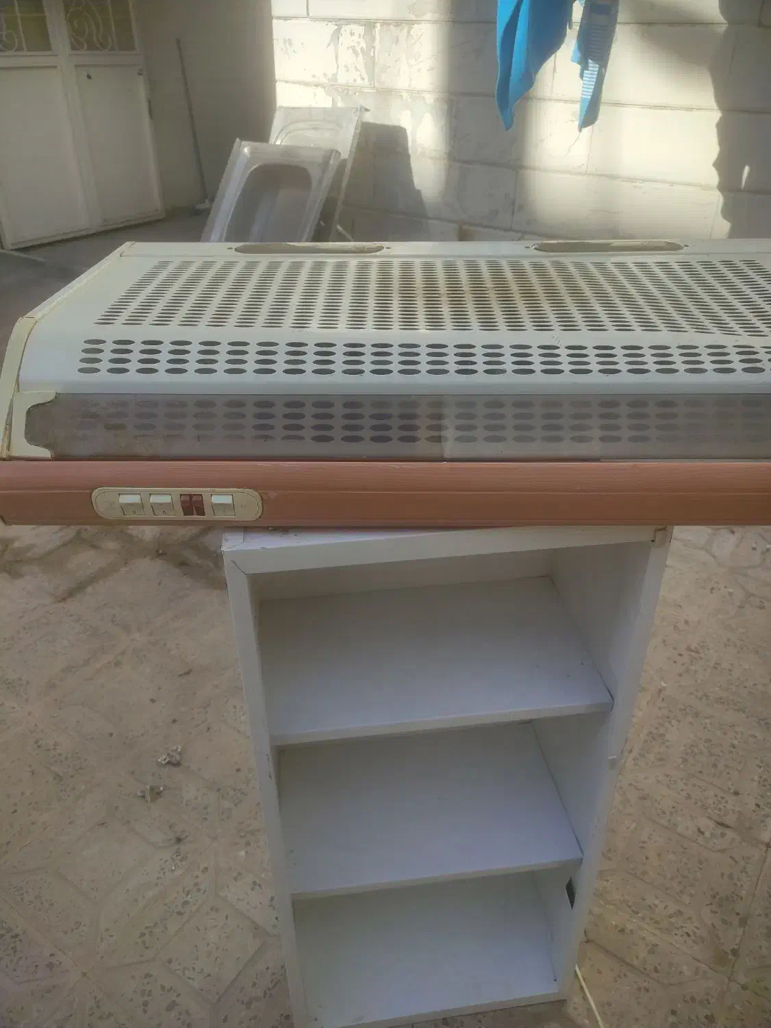 سلاه مقداری وسیله خانه باغ باقیمت مناسب|هود|ایلام, |دیوار