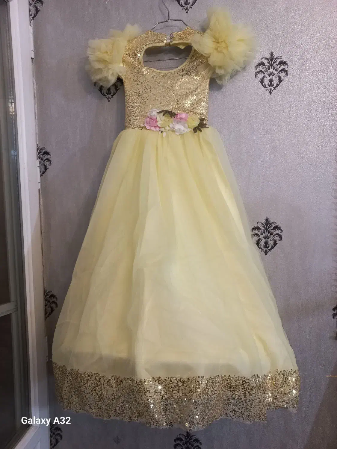 انواع لباس مجلسی قیمت خیلی مناسب|لباس|گلپایگان, |دیوار