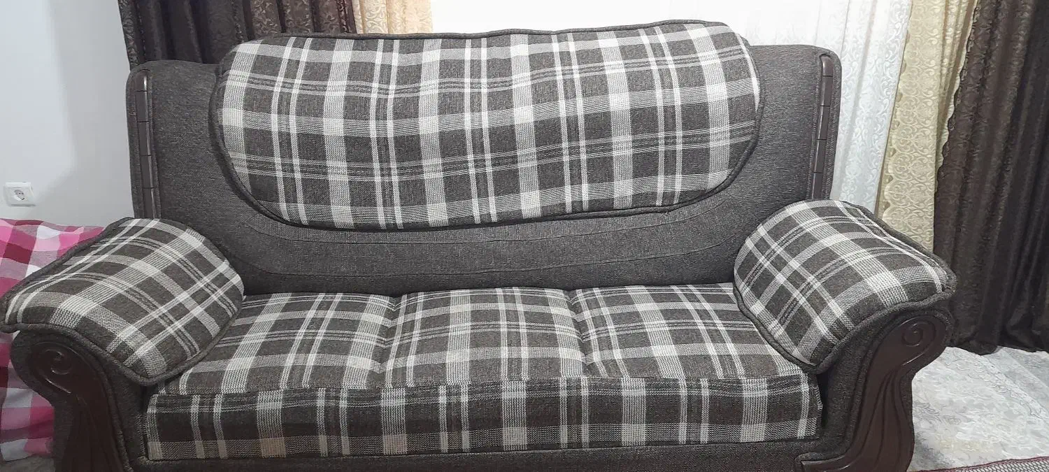 مبل ۷نفره|مبلمان خانگی و میز عسلی|بابل, |دیوار