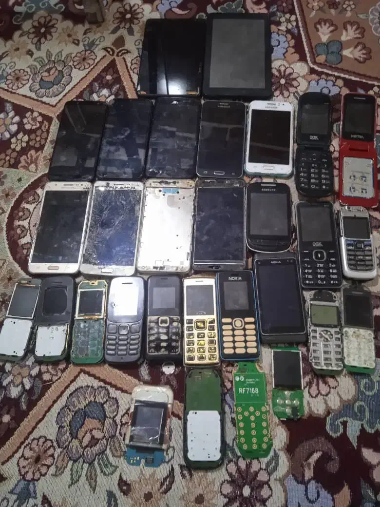 بردهای سوخته جدید و قدیم|لوازم جانبی موبایل و تبلت|گنبد کاووس, |دیوار