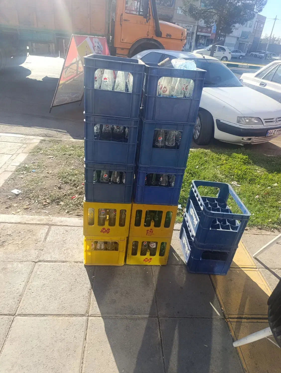 جعبه نوشابه|ظروف نگهدارنده، پلاستیکی، یکبارمصرف|سبزوار, پیروزی|دیوار