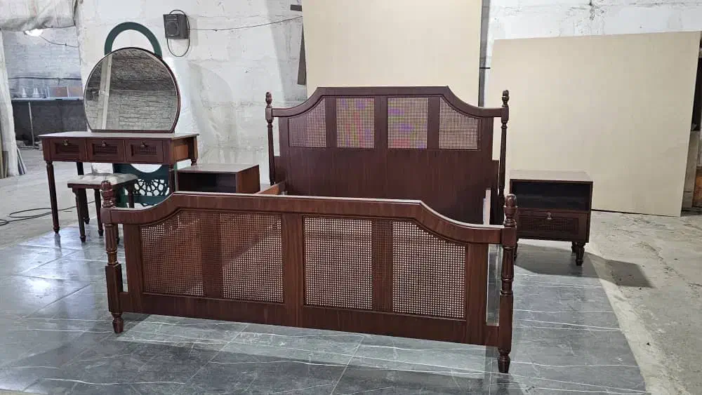 به تعدادی رنگ کار و زیر کار چی ماهر نیازمندیم|استخدام صنعتی، فنی، مهندسی|ماهدشت, |دیوار