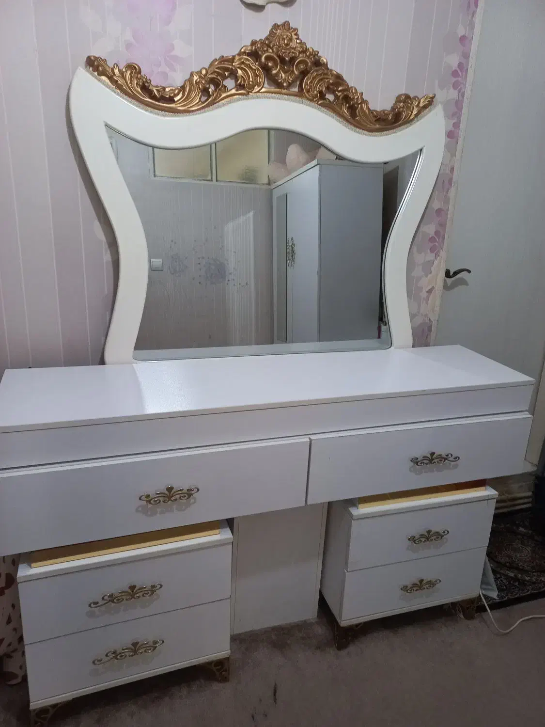 ست کمد میز ارایش|جاکفشی، کمد، دراور|کرج, شاهین‌ویلا|دیوار