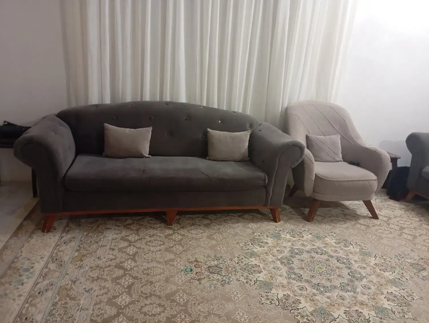 مبل راحتی 7 نفره|مبلمان خانگی و میز عسلی|تربت جام, نظامی|دیوار