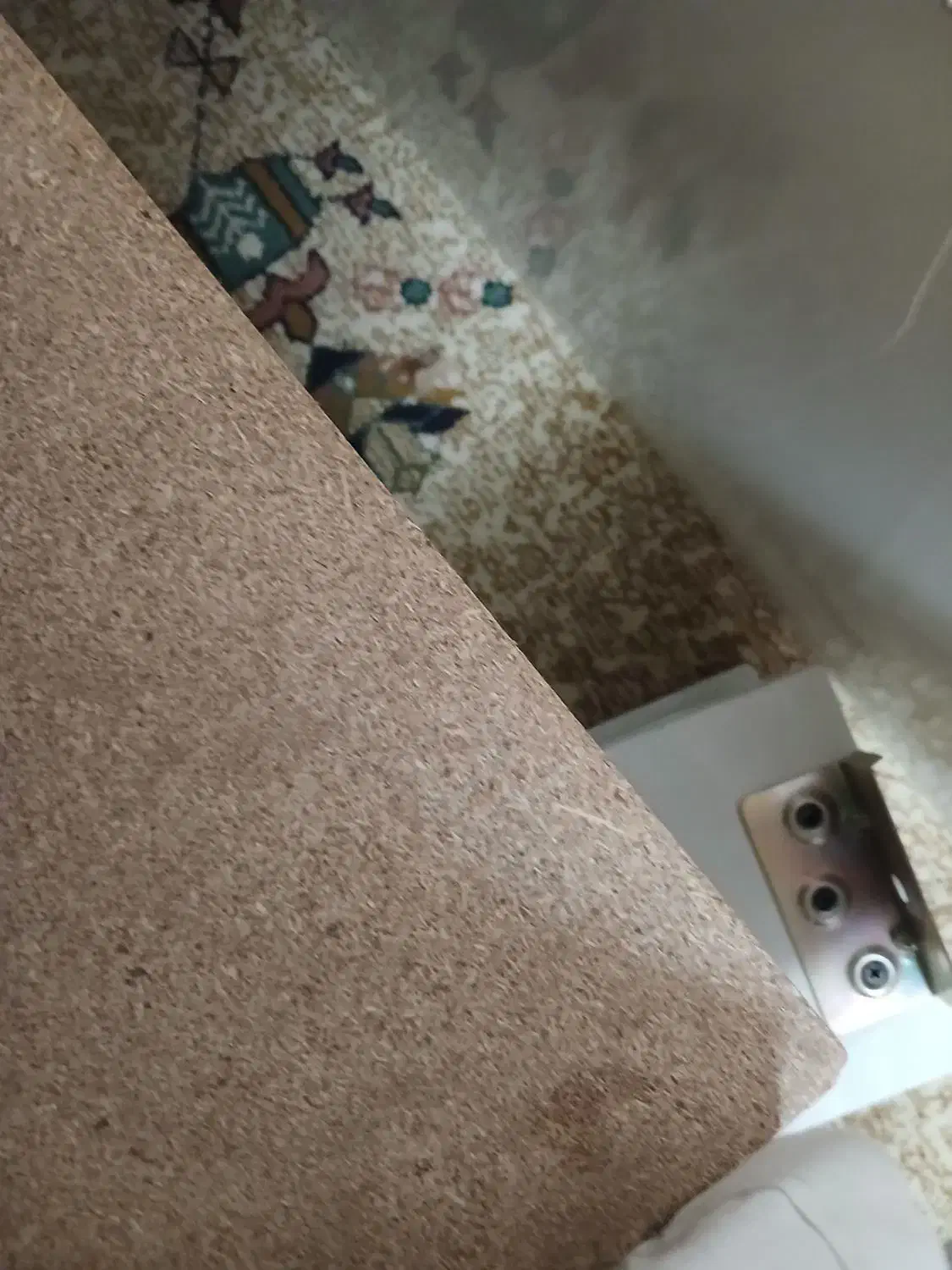 تخت یک نفره|تخت و سرویس خواب|مشهد, الهیه|دیوار