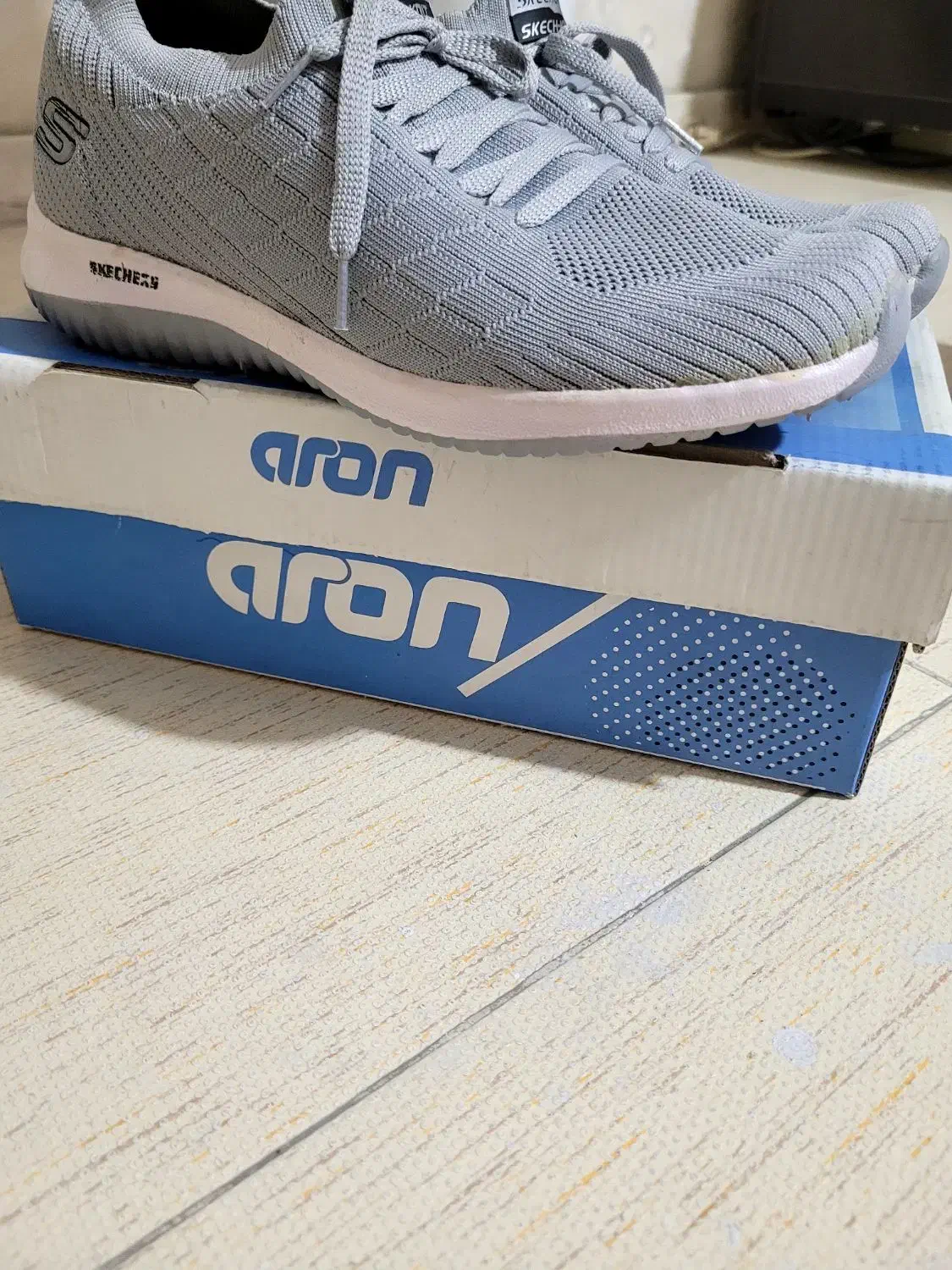 کفش راحتی|کیف، کفش، کمربند|نسیمشهر, |دیوار