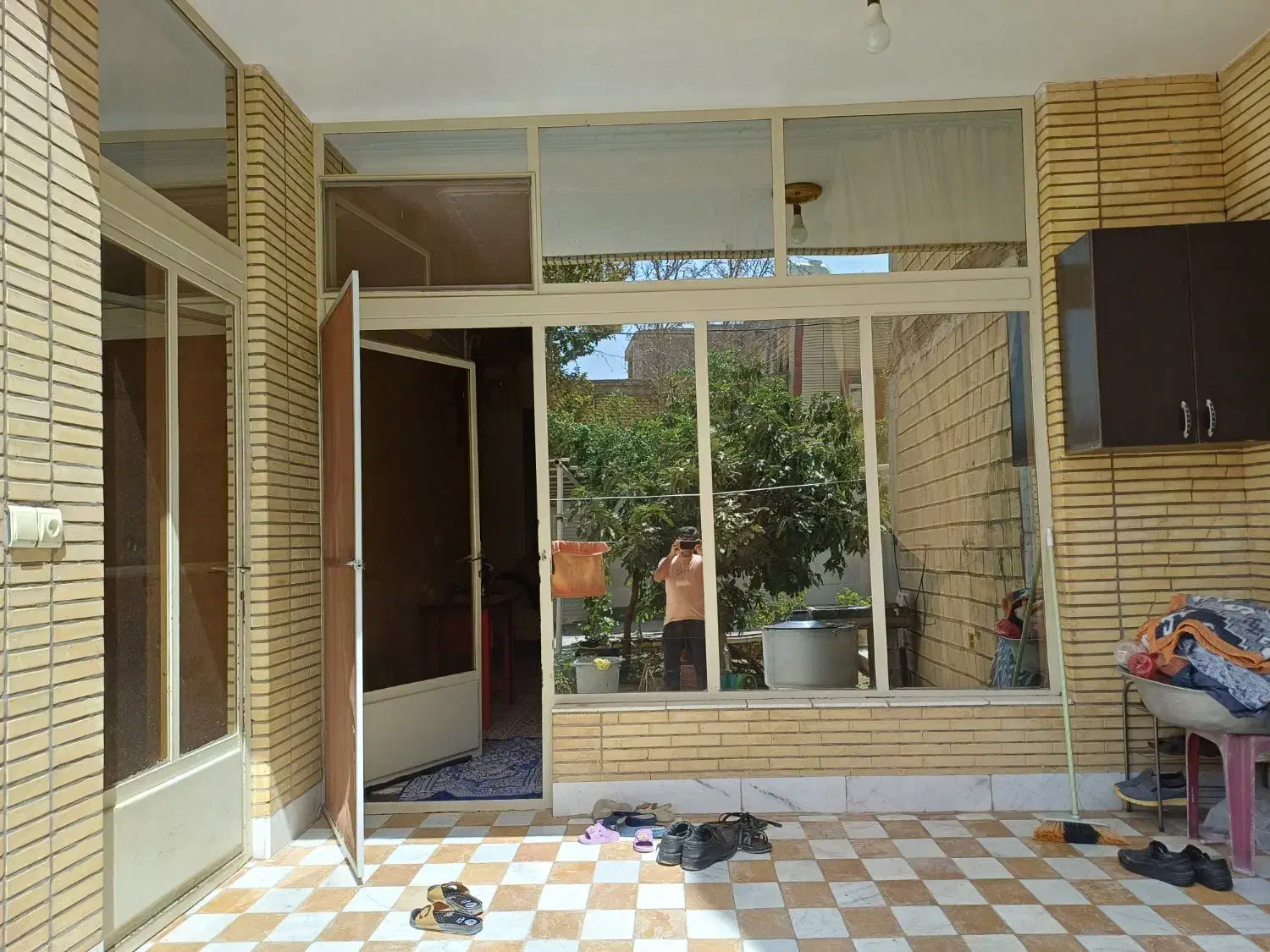 درب پا چلاقی|مصالح و تجهیزات ساختمان|خمینی‌شهر, |دیوار