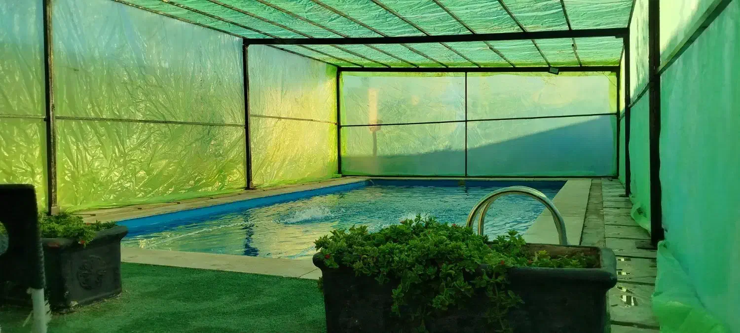 ویلا استخرسرپوشیده سهیلیه/تمیزی تضمین و امنیت بالا|اجارهٔ کوتاه‌مدت ویلا و باغ|کرج, گوهردشت|دیوار