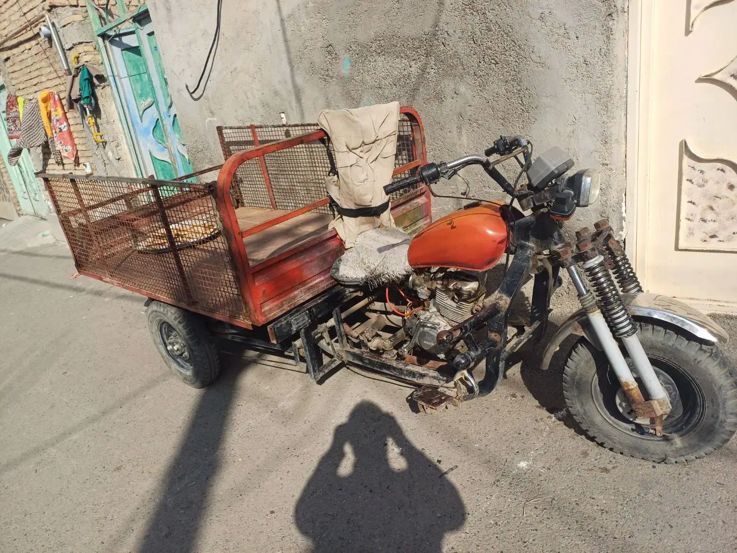 یک عدد موتور سپیگان ۲۰۰|موتورسیکلت|پارس‌آباد, |دیوار