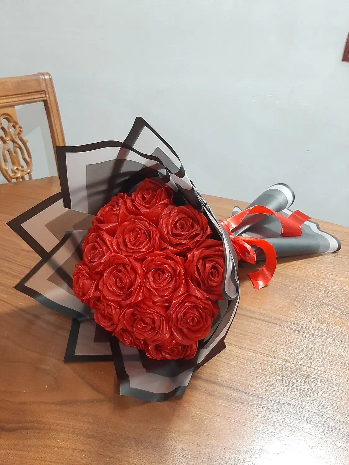 دسته گل های روبانی|گل مصنوعی|اردبیل, |دیوار