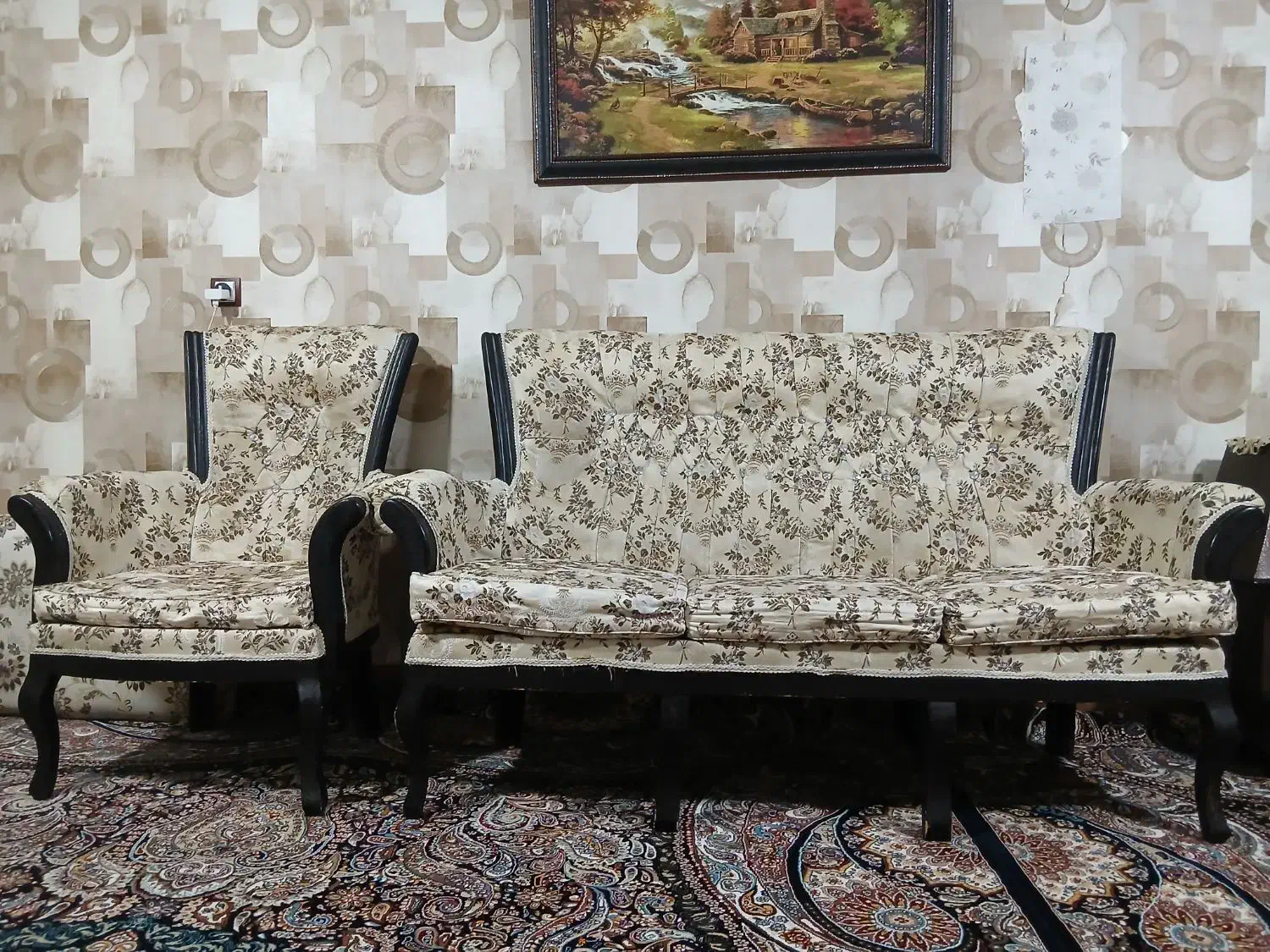 مبل زیر قیمت|مبلمان خانگی و میز عسلی|بروجرد, |دیوار