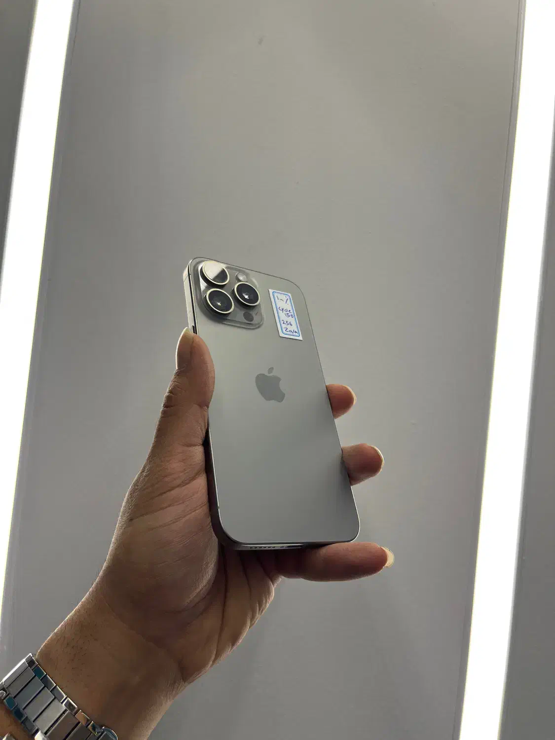 جشنواره iphone 15 pro max|موبایل|اصفهان, باغ زرشک|دیوار