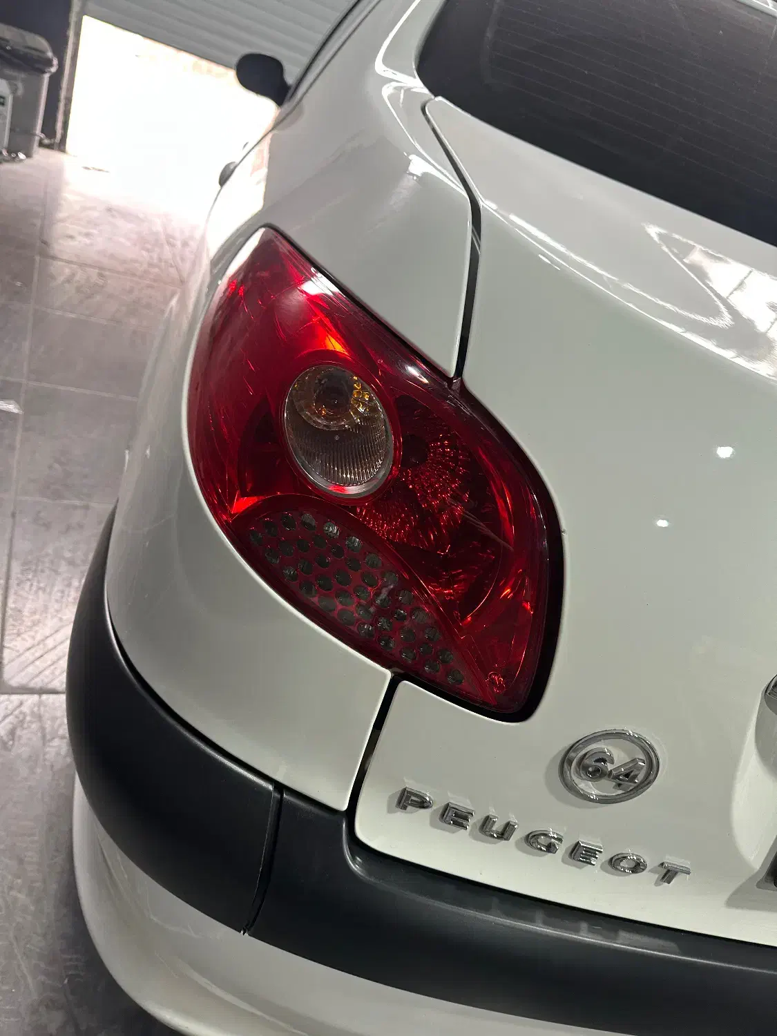 چراغ ۲۰۶ و۲۰۷ والئو برزیل|قطعات یدکی و لوازم جانبی|تبریز, |دیوار