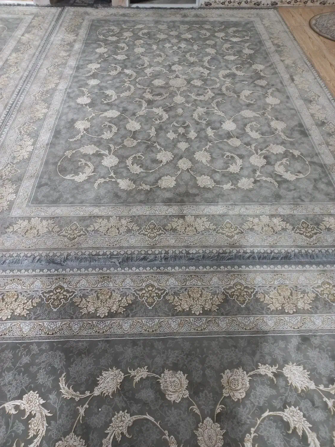 یک عددفرش ۹ متری در حد نو ۱۲۰۰|فرش|کرمانشاه, |دیوار