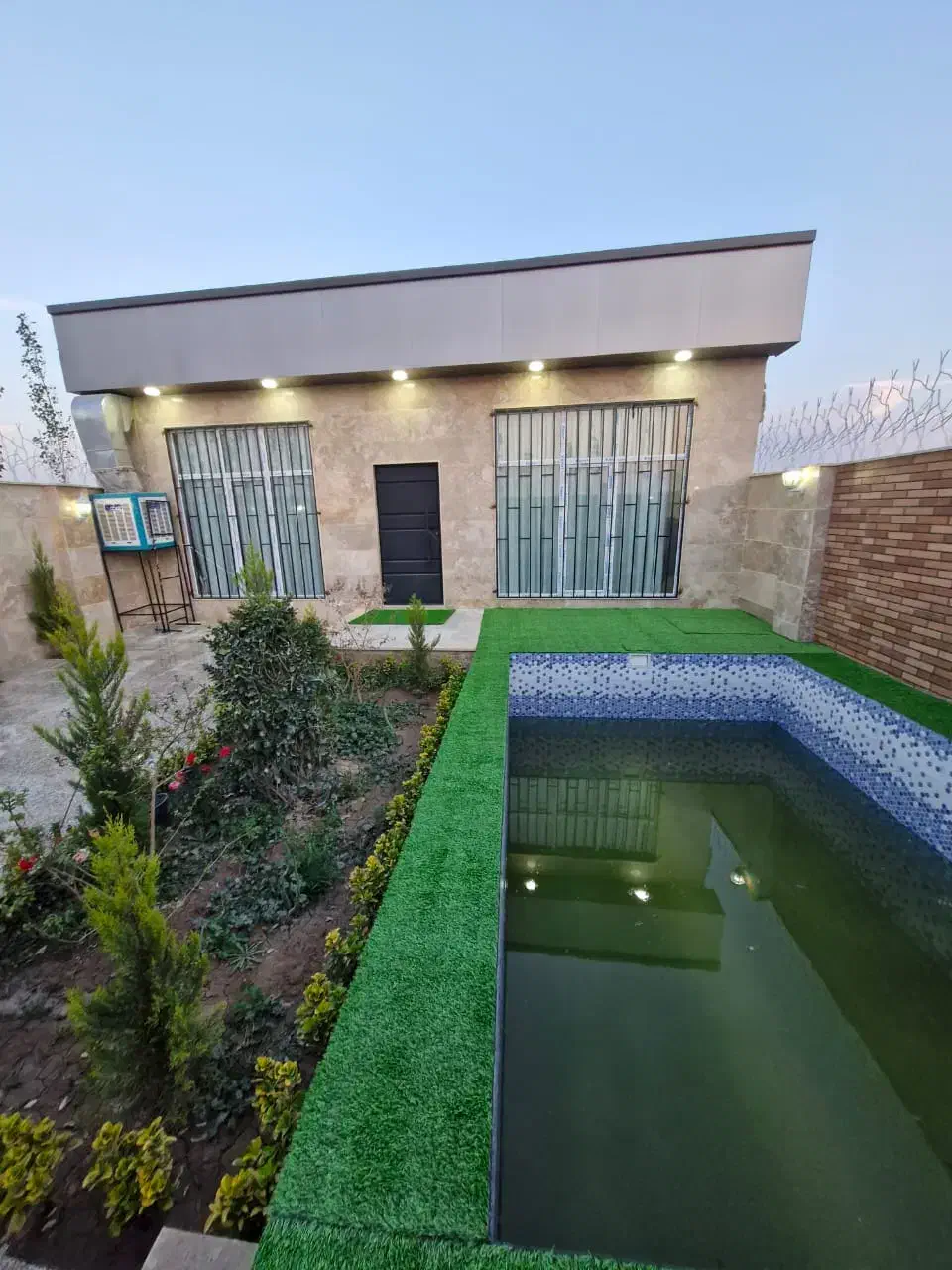 باغ ویلا۲۰۰مترمدرن سهیلیه کردان زعفرانیه زکی اباد|فروش خانه و ویلا|کرج, فاز ۲ مهرشهر|دیوار