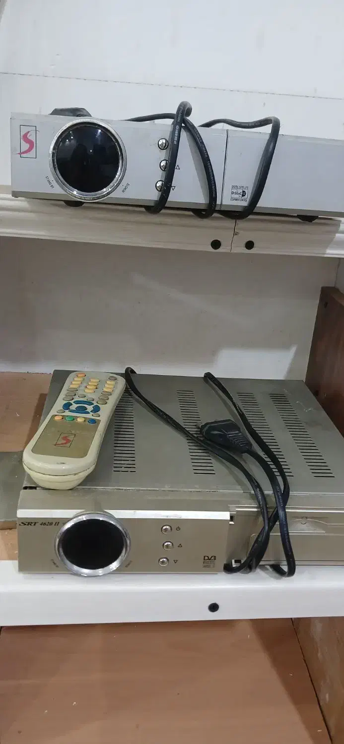 گیرنده دیجیتال|صوتی و تصویری|رشت, حمیدیان|دیوار