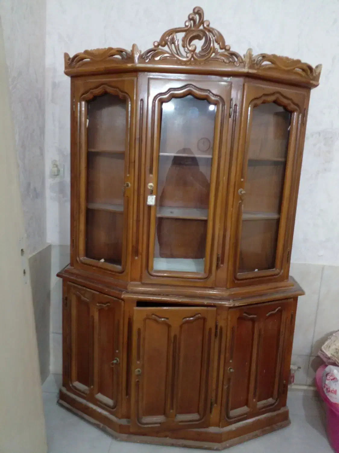 بوفه پاتریشین|بوفه، ویترین، کنسول|کهریزک, |دیوار