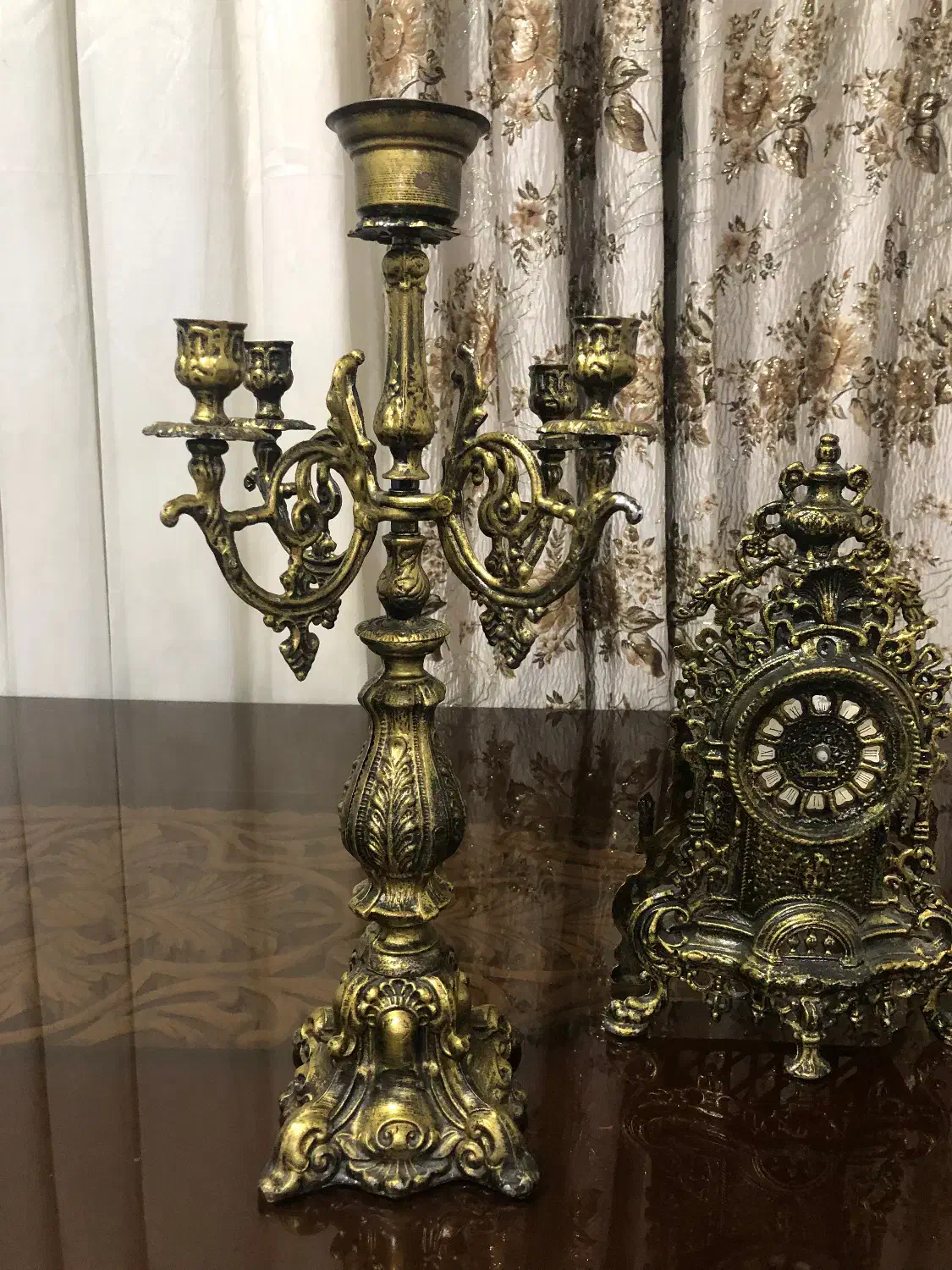 شمعدون وساعت|آینه|گرگان, |دیوار