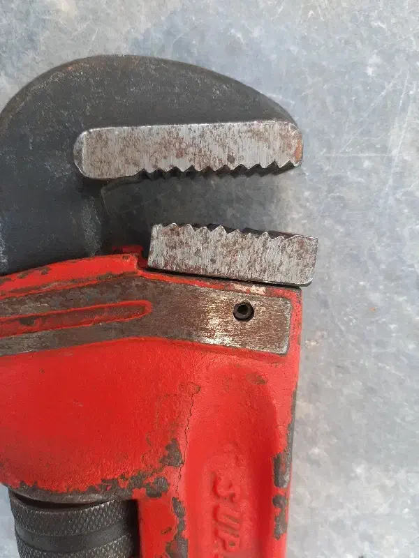 آچار شلاقی یک طرفه|ابزارآلات|اقبالیه, |دیوار