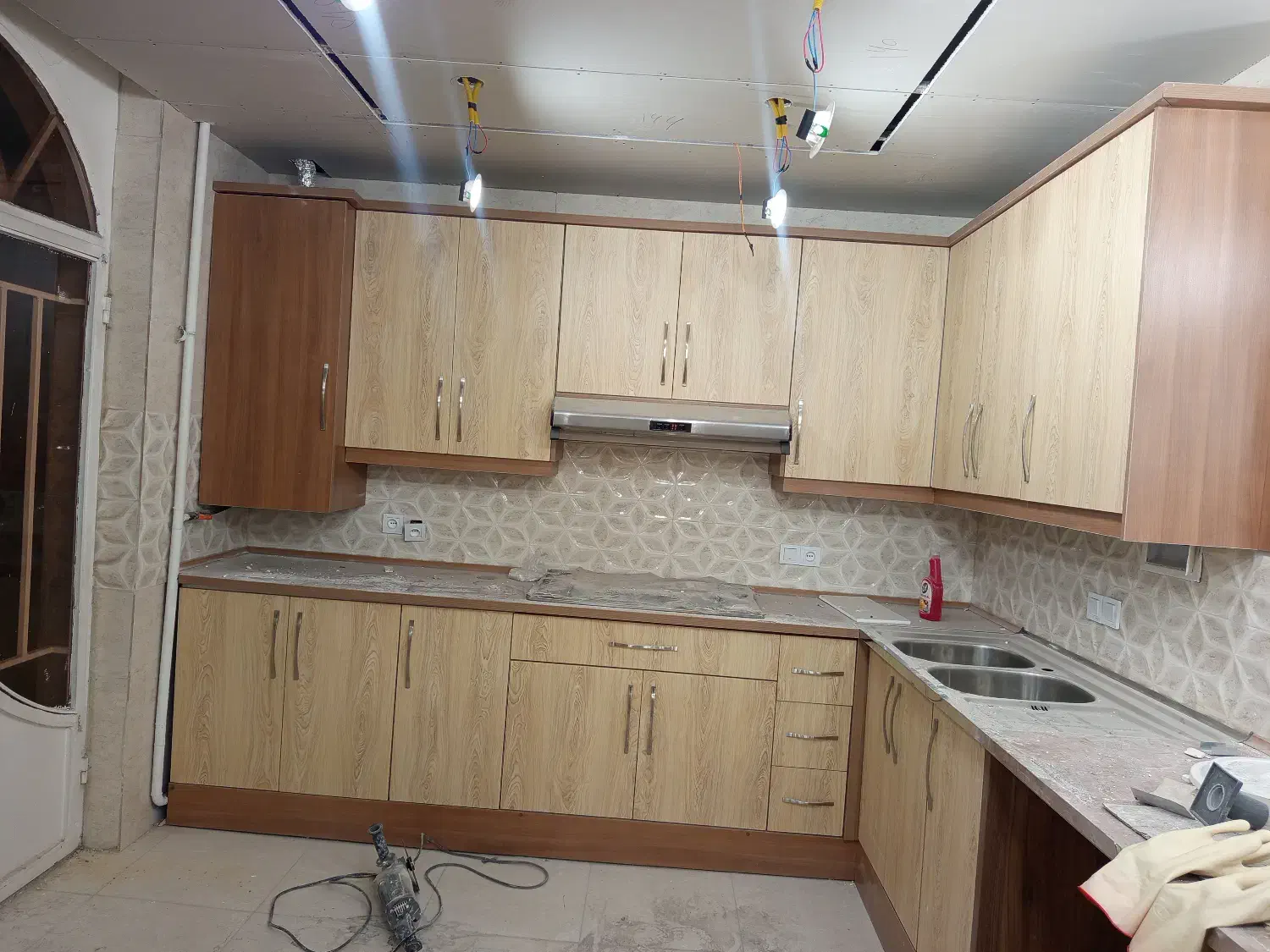 کابینت MDF کاملا نو|مصالح و تجهیزات ساختمان|تهران, پرستار|دیوار