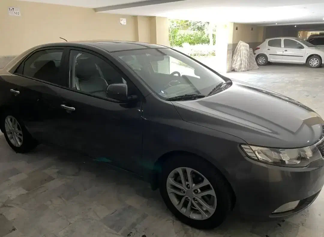 کیا سراتو آپشنال ۹۶ اتومات ۲۰۰۰|خودرو سواری و وانت|تهران, لویزان|دیوار