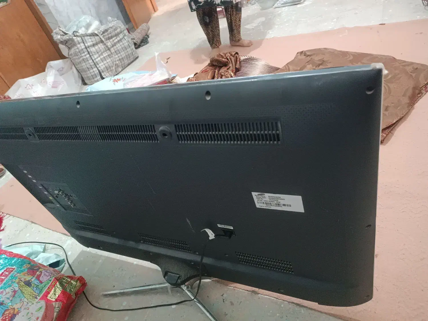 تلویزیون سامسونگ تمیز 48 اینچ|تلویزیون و پروژکتور|سراوان, |دیوار