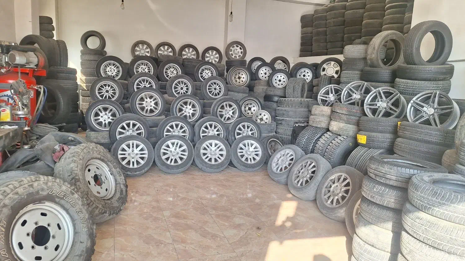 رینگ و لاستیک دست دوم|قطعات یدکی و لوازم جانبی|اهر, |دیوار