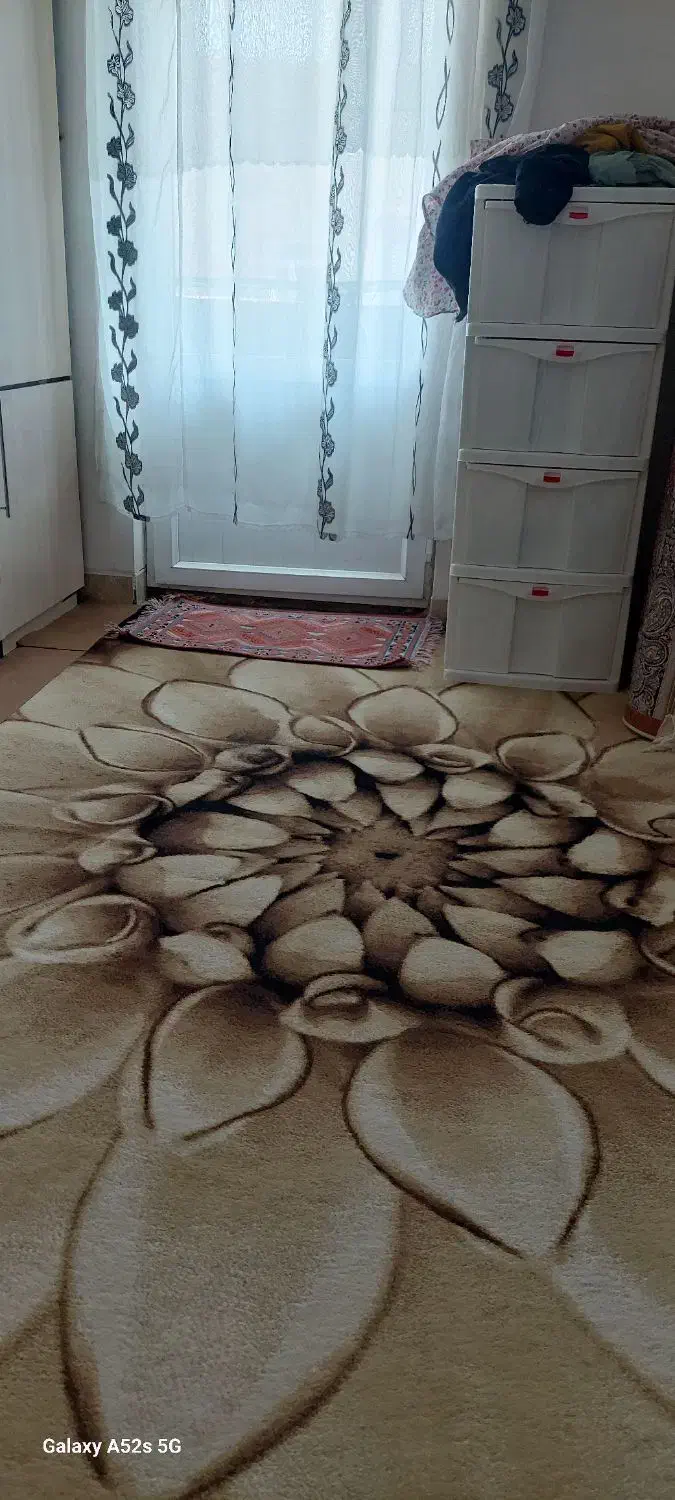 دو گلیم ۹ متری ۳ میلیون و۶ متری۲ میلیون|گلیم، جاجیم، گبه|سقز, |دیوار