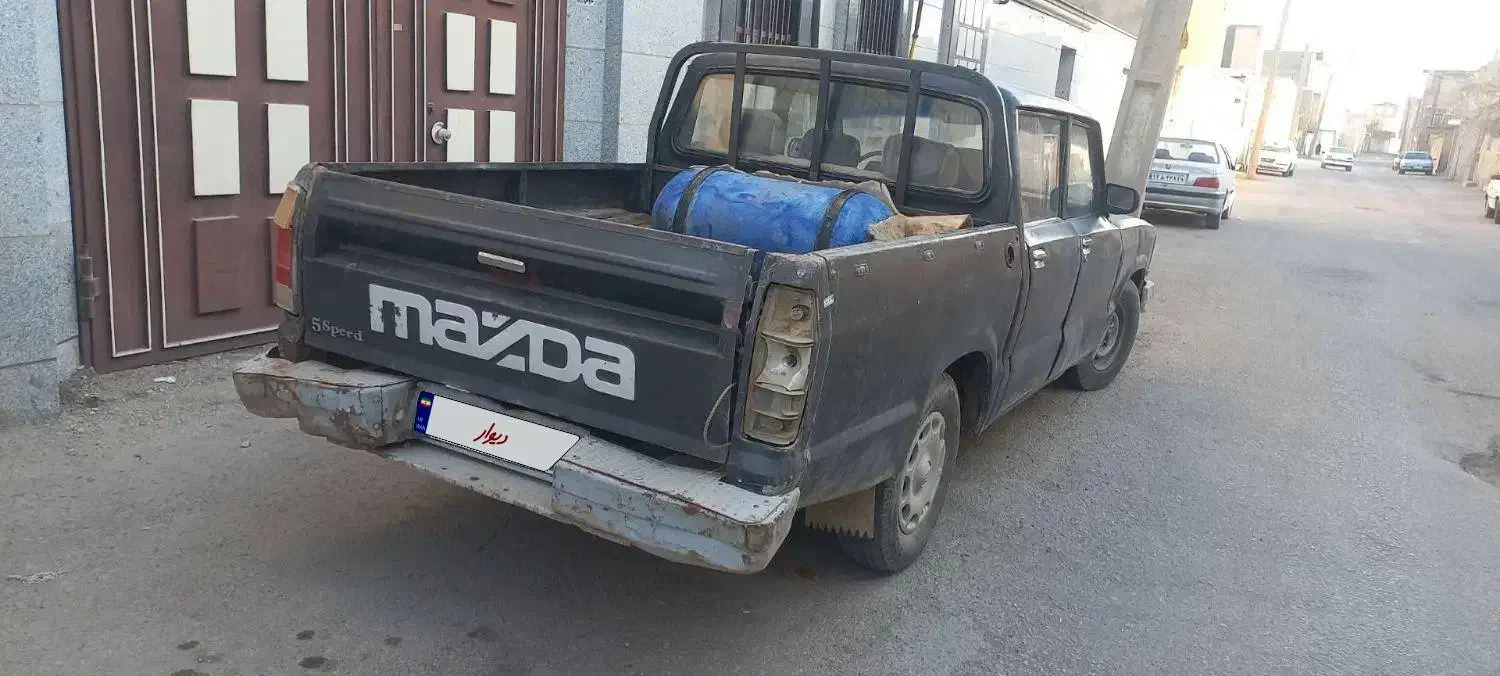 مزدا۱۶۰۰دوکابین|خودرو سواری و وانت|بهار, |دیوار