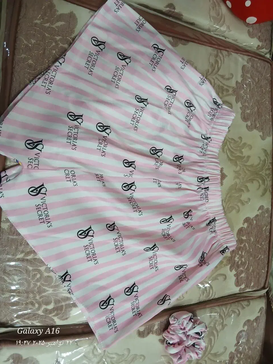 لباس|لباس|حبیب آباد, |دیوار