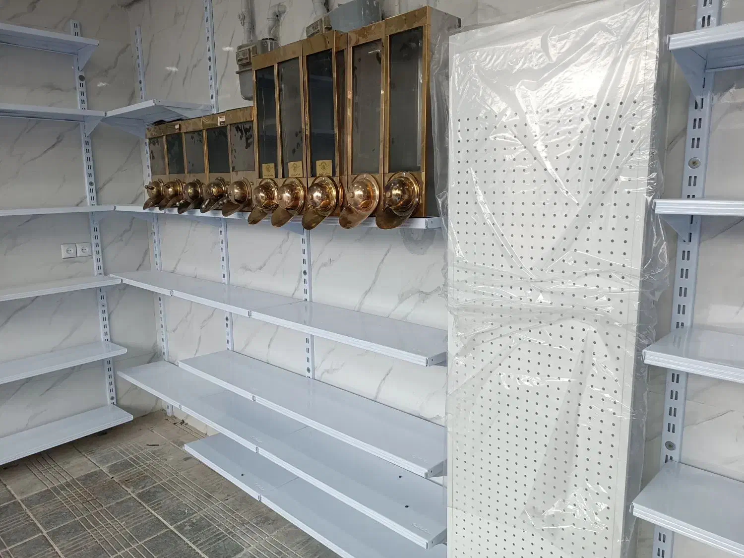 مغازه از ما کار از شما|اجارهٔ مغازه و غرفه|رودهن, |دیوار