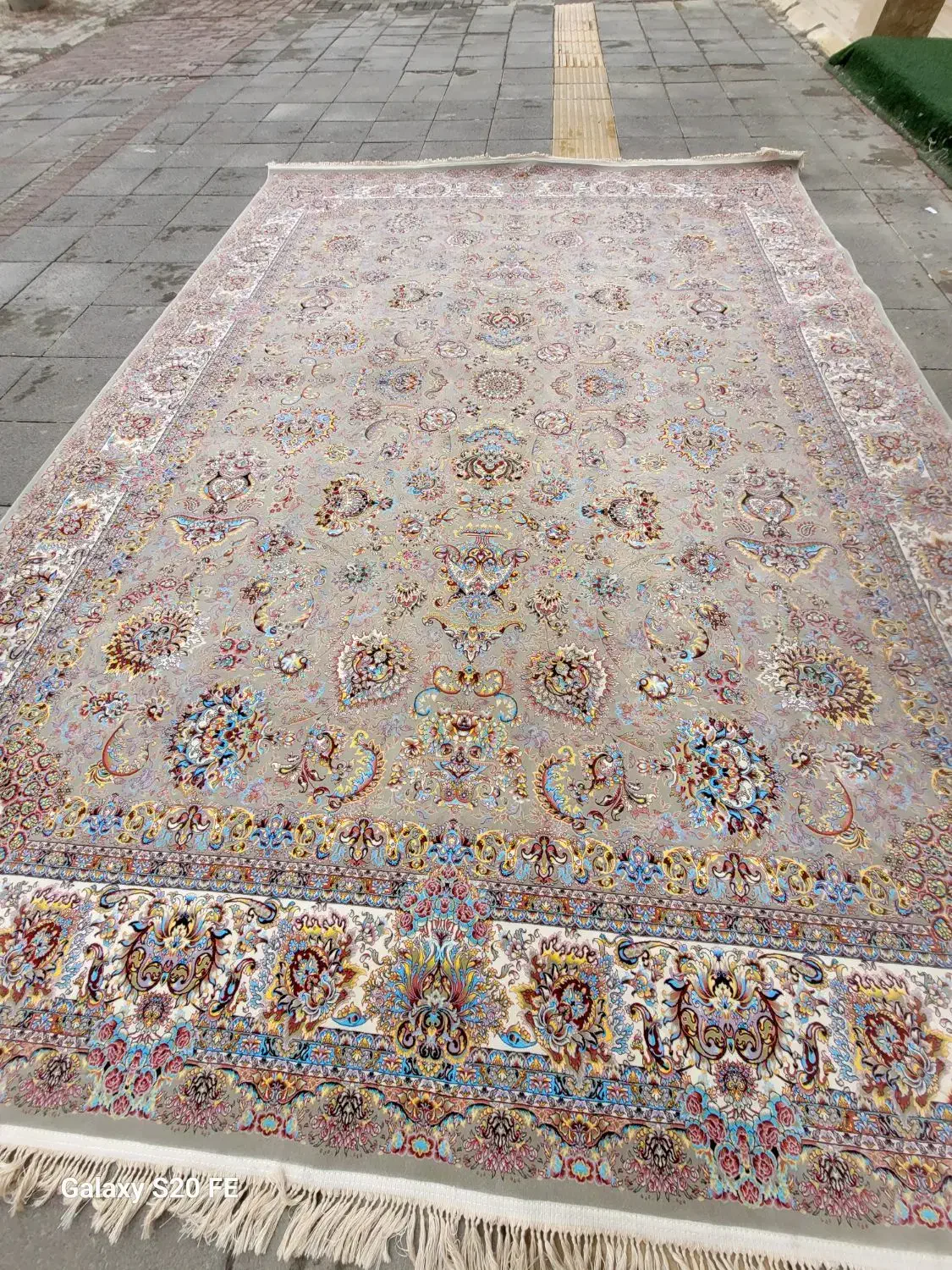 ۱۲ متری ۱۲۰۰ شانه تراکم ۳۶۰۰در حد|فرش|گلبهار, شهر جدید گلبهار|دیوار