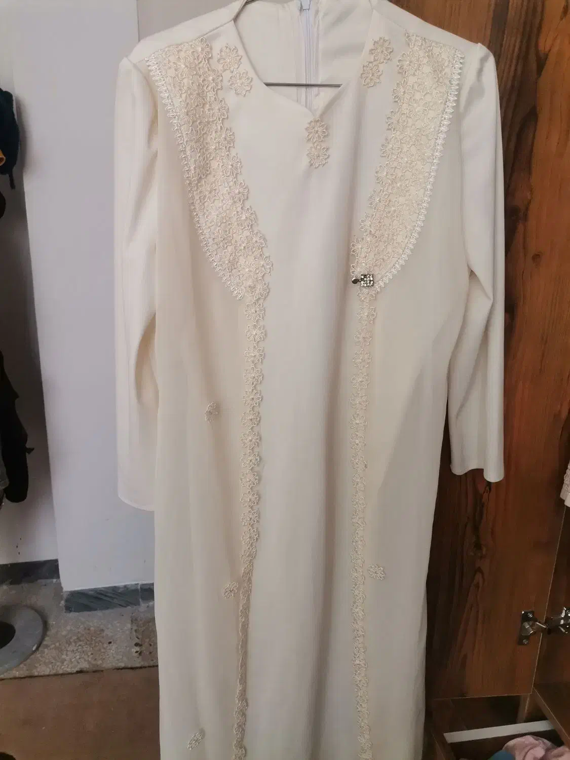 لباس عقد و محضر|لباس|کهک, |دیوار