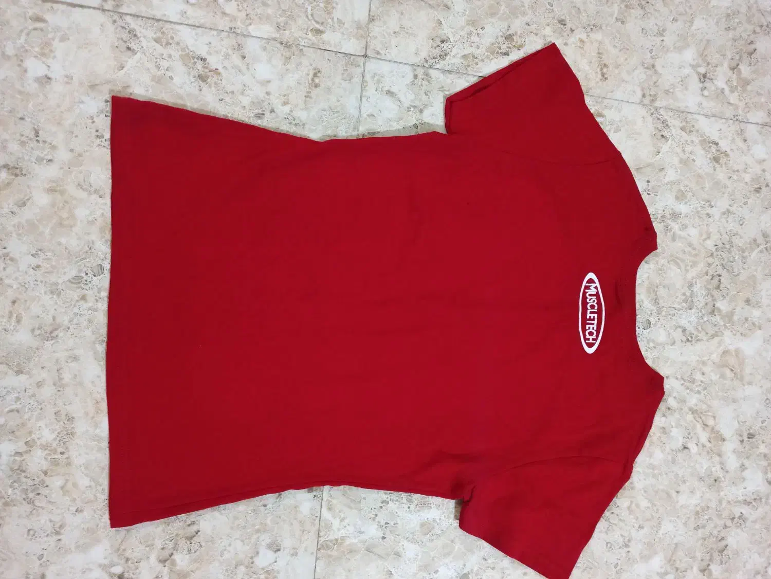 چند تا تیشرت و شومیز|لباس|رشت, نامجو|دیوار