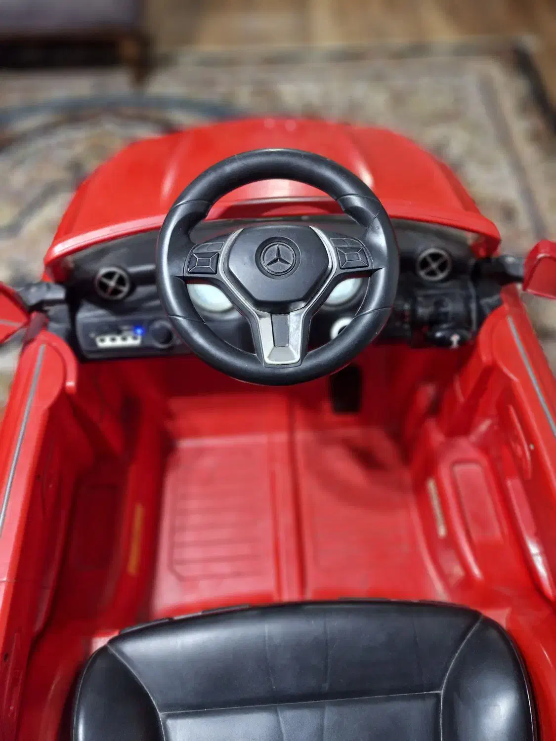 ماشین شارژی طرح بنز|اسباب و اثاث بچه|تهران, افسریه جنوبی|دیوار