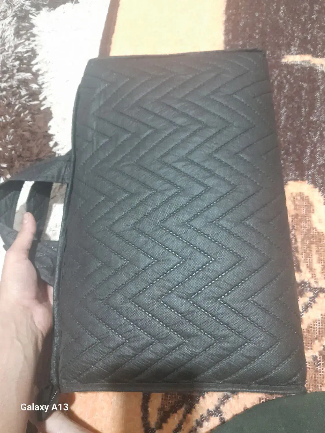 زیر انداز|روفرشی|قدس, شهر‌قدس|دیوار