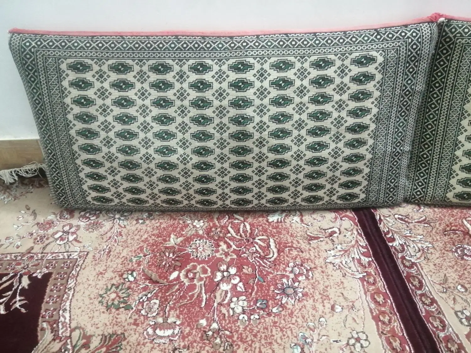 پشتی|پشتی|مشهد, منزل آباد|دیوار